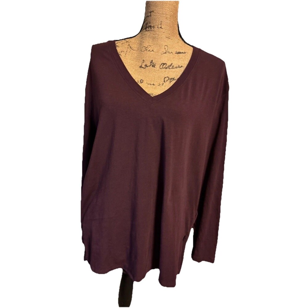 Athleta Women’s V-neck Long Sleeve Size Slit Burgundy Tshirt